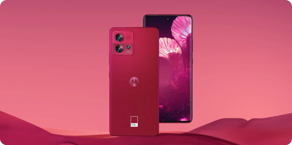 motorola в цвете года viva magenta.jpg